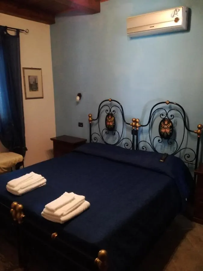 B&B Funtanadetalia Olmedo Italy